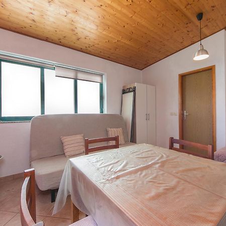 Apartments By The Sea Zivogosce - Blato, Makarska - 1057 Blato  Pokoj fotografie