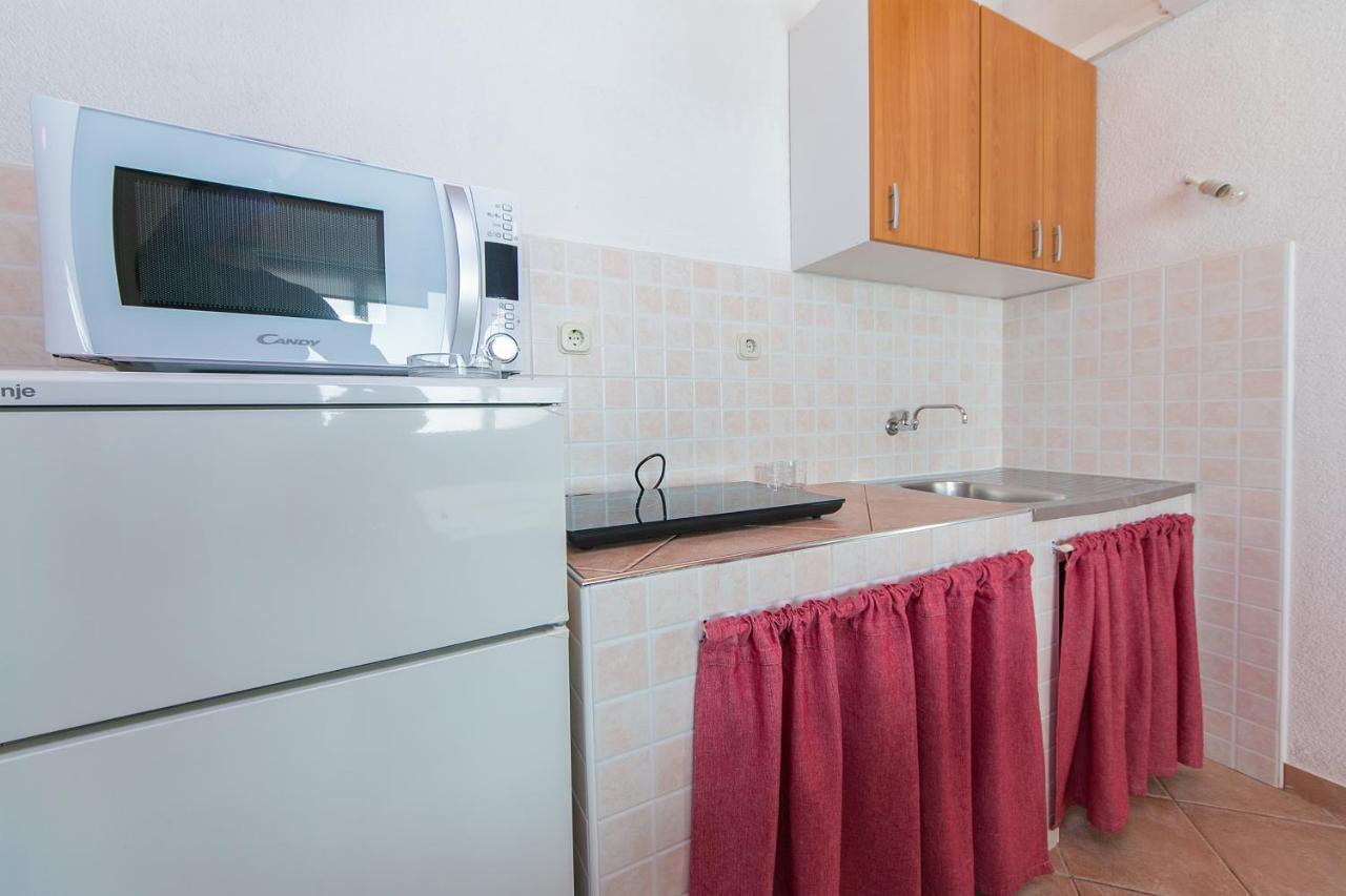 Apartments By The Sea Zivogosce - Blato, Makarska - 1057 Blato  Exteriér fotografie
