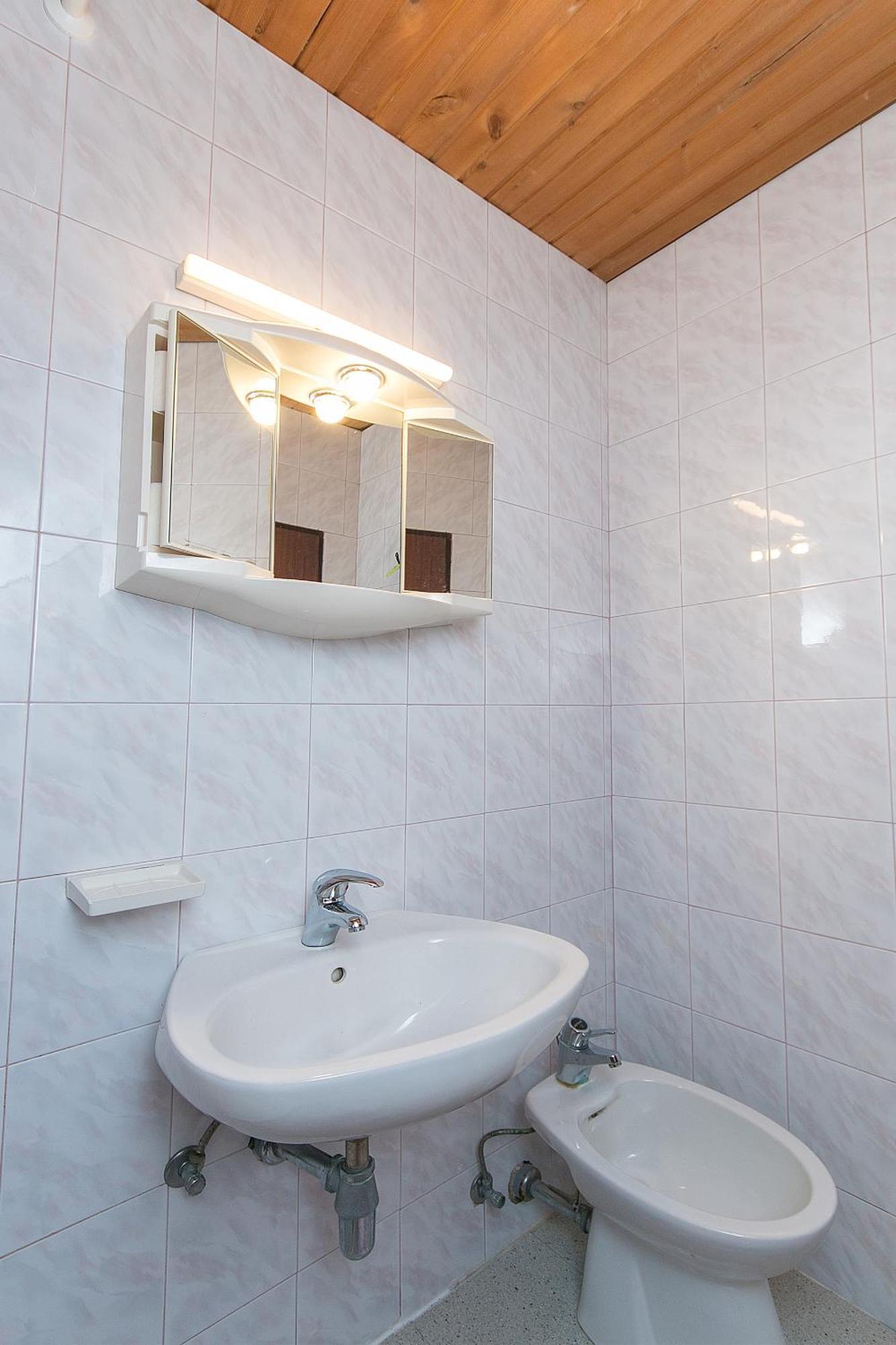 Apartments By The Sea Zivogosce - Blato, Makarska - 1057 Blato  Pokoj fotografie
